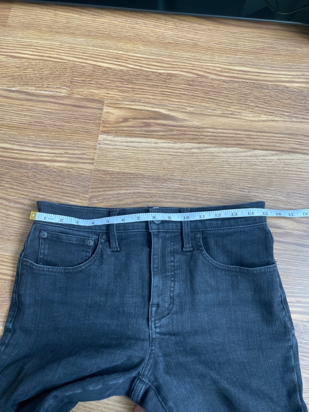 Madewell Women's Mid-Rise Kick Out Crop Flare Stretch Black Jeans Size 28 - Picture 11 of 14